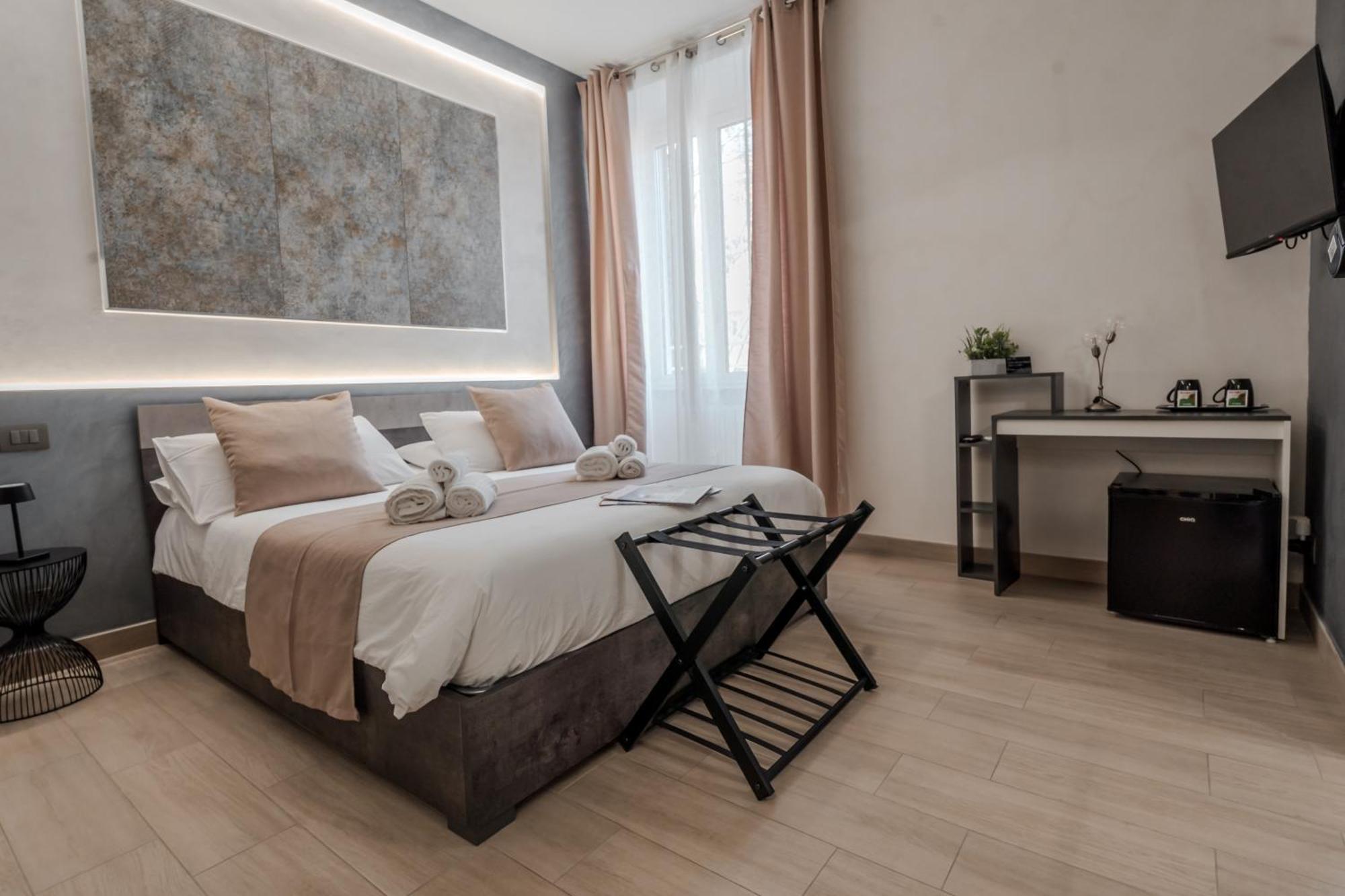 Domus Aeterna - Re Di Roma Hotel ภายนอก รูปภาพ