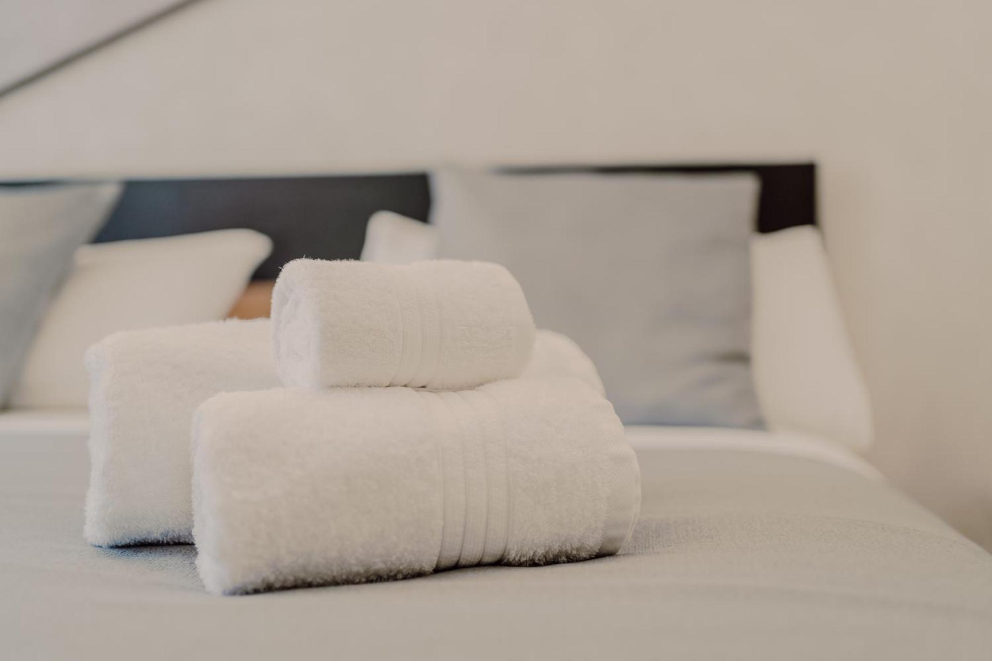 Domus Aeterna - Re Di Roma Hotel ภายนอก รูปภาพ